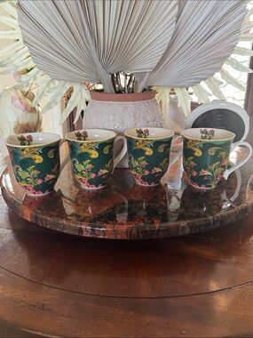 Camila (4) Fine Tableware Floral Porcelain Mugs